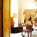Palazzo De Matteis Bed & Breakfast 4*