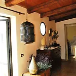 Palazzo De Matteis Bed & Breakfast 4*