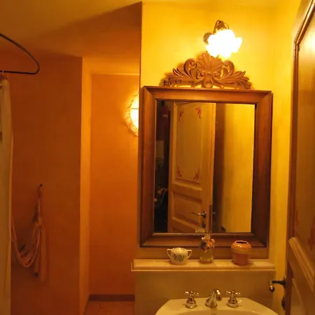 Bed and breakfast Palazzo De Matteis 4*