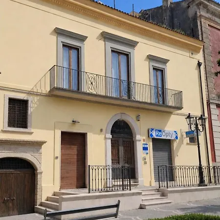 Bed and Breakfast Palazzo De Matteis 4*