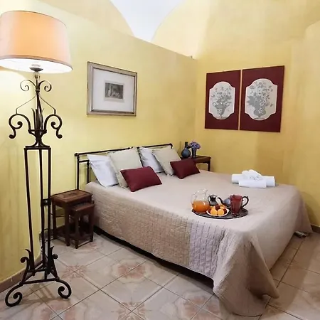 Bed and Breakfast Palazzo De Matteis 4*